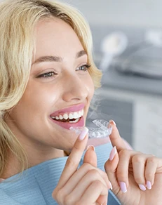 SureSmile vs. Mail-In Aligners: Which Costs More?